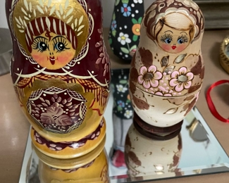 Russian Nesting Dolls 