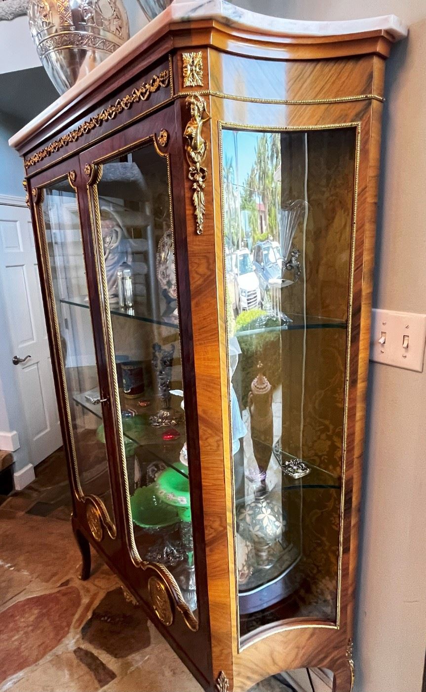 CARDON ESTATE SALES Exceptional Sale Object... starts on 7/23/2023