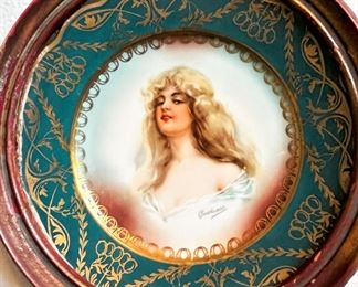 #12. $80. Pair of Round Gilt Plates, Royal Vienna, circa 1860, in wood frames, 9.5".