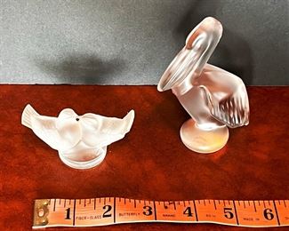 #37. $100. Lalique Miniature Moineaux & Crystal de sevres Pelican.