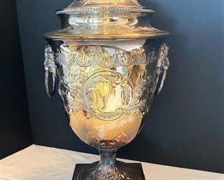 #93 - $225 Large Silver Plated Covered Beverage Urn 20x10