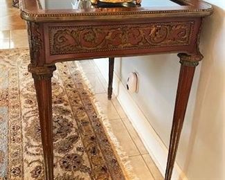 #104- $1,500 Set of (2) Kingwood Louis XVI style Vitrines, 20th century, with annulated ormolu band raised on paneled circular tapered legs, 38"Wx22.5"Dx31.5"H.