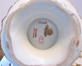 Lot 114 - $120 dessert set made of French figural cake stand & 8 Staffordshire plates gold rim, green, floral