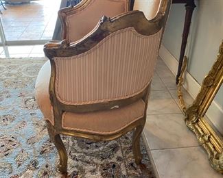 #112 - $900 Italian 20th century gilded 3 pieces set 