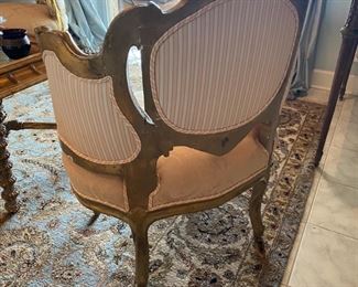 #112 - $900 Italian 20th century gilded 3 pieces set 