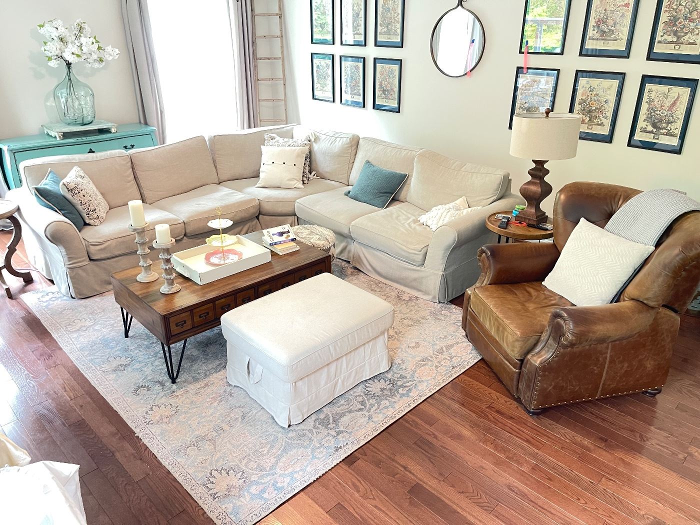 Teal console and items on far back wall are not for sale. Sorry