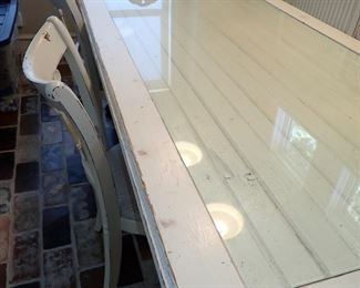 WHITE FARM TABLE WITH INLAY AND GLASS TOP