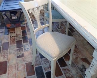 WHITE FARM TABLE WITH INLAY AND GLASS TOP