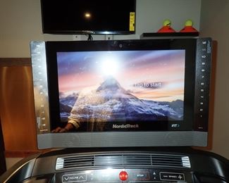 NORDICTRACK FIT TREAD MILL