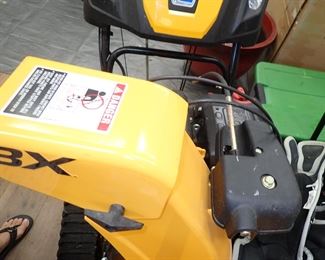 CUB CADET SNOW BLOWER - 3X 26" TRAC / THREE STAGE POWER