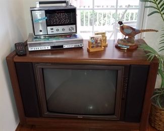 RCA Color track 2000 stereo monitor tv with remote, JVC VHS/DVD player and Nivico Solid State Radio