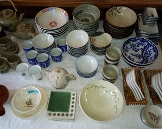 Oriental dish ware