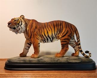 Resin Tiger