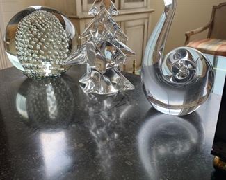 clear glass paperweights