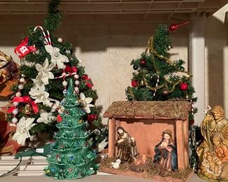 Assortment of Christmas decor