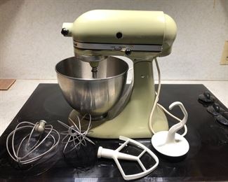 Kitchenaide Stand Mixer