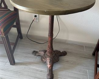ANTIQUE TABLE