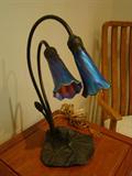 Lamp w Blue Aurene Lily Shades
