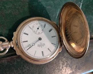 MENS VINTAGE POCKET WATCH