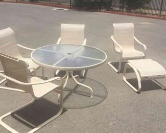 Patio Set With Foot Rest