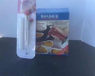 Savoring Sweet Delights LAmour Crme Brle Set w Torch, HeartShaped Pieces, Recipe  Thermometer