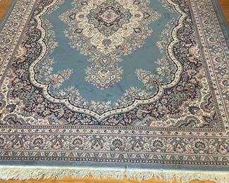 Stunning Statement Extraordinary Area Rug 132 x 96  in Excellent Condition  Elevate Your Space