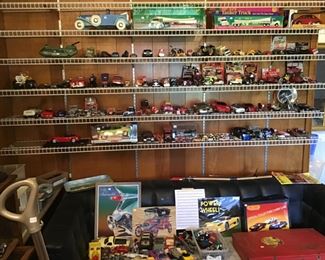 Diecast cars, Erector set, Hotwheels