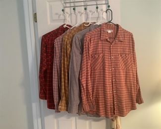 Vintage shirts with shell snap buttons size large great condition