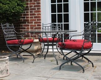 Iron table and chairs for 4