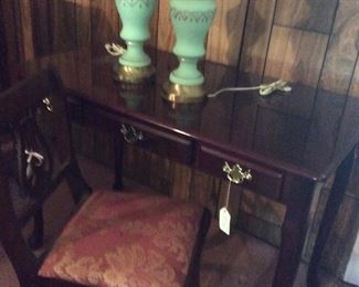 Desk table and chair