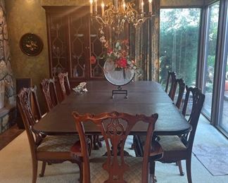Chippendale Style Dining Set with 8 Carved Chippendale Style Chairs