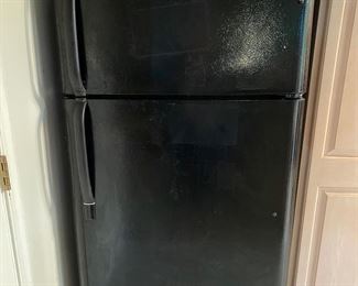 Frigidaire Fridge/ Freezer