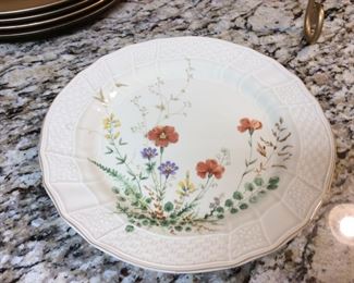 Mikasa Margaux from the ivory collection