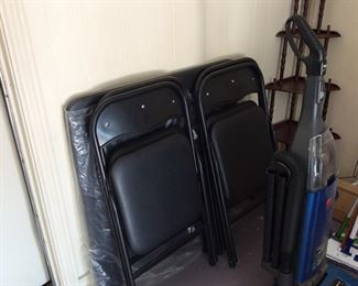 New card table & 4 chairs