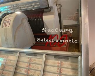 Seeburg 100 Select-O-Matic juke box