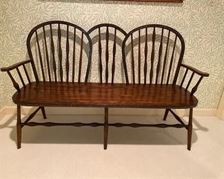 Heritage Windsor style bench