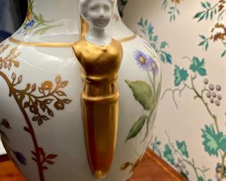 Beautiful painted porcelain lamp signed by Laurel Jordan Jenteman