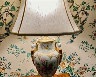 Beautiful painted porcelain lamp signed by Laurel Jordan Jenteman