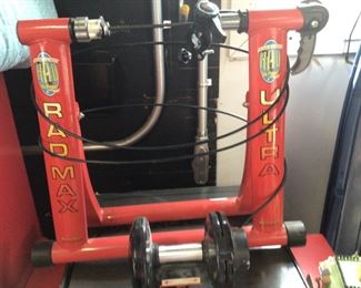 Standing bike rack, Stationary