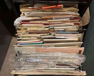 Hundred of Travel Ephemera Maps