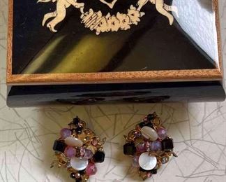 Sorrento Music Box With Costume Jewelry