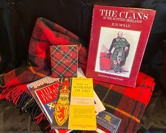 Wallas Tartan Wool Throw