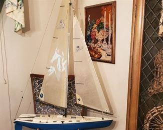 Approx 3' sail mast/boat approx 2'