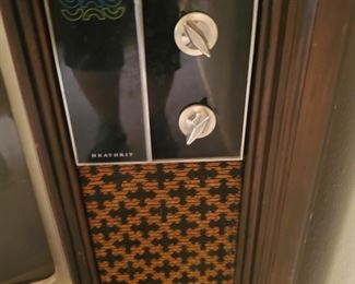 TV by Belle & Howell 