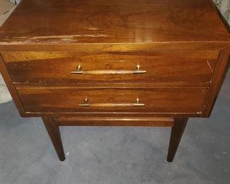 2nd nightstand Merton Gershun for American of Martinsville - Mid Century -Walnut and Brass