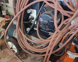 Sanborn air compressor - pair of jacks