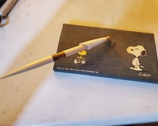 Snoopy pen set
