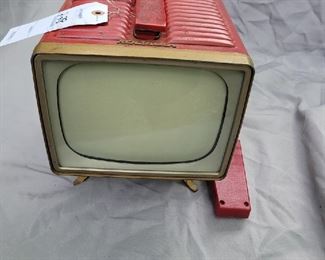 RED RCA 8" PERSONAL TV