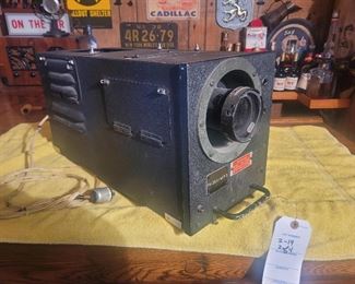 WWII BOMBER CAMERA