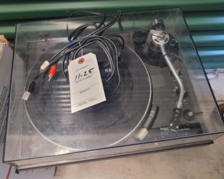 TECHNICS SL-1900